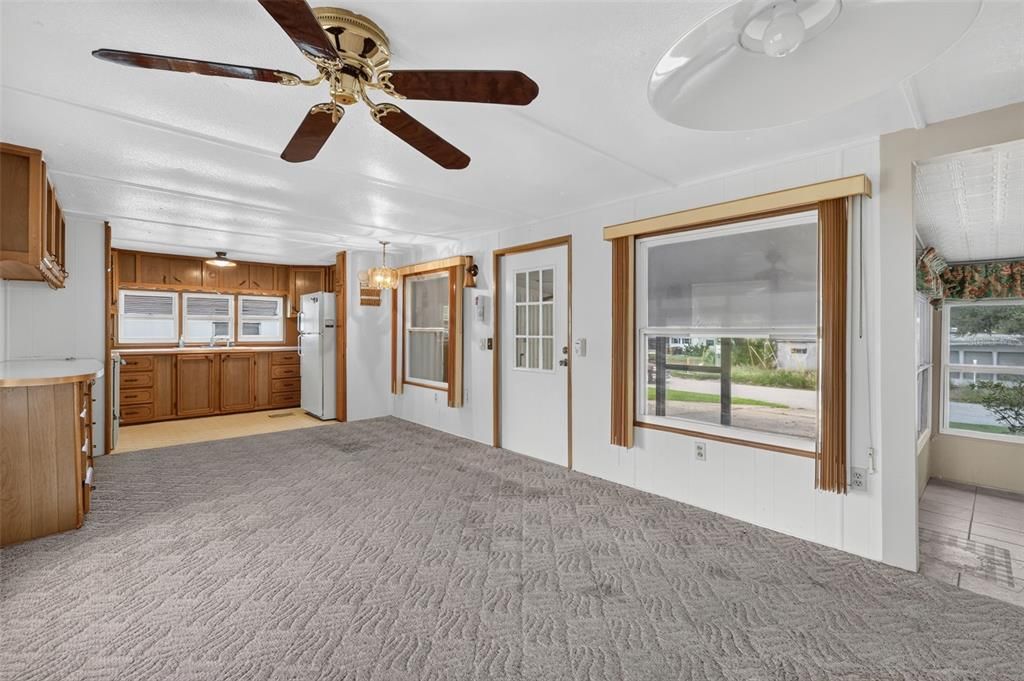 En Venta: $113,999 (2 camas, 1 baños, 676 Pies cuadrados)