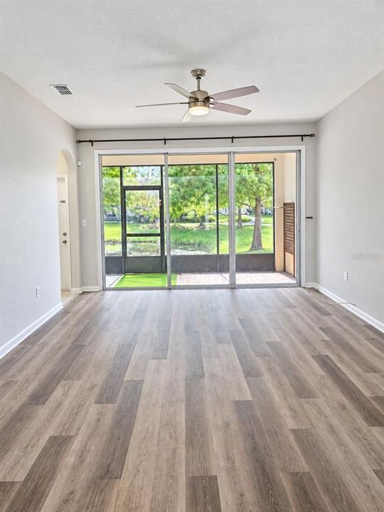 En Venta: $249,999 (3 camas, 3 baños, 1504 Pies cuadrados)