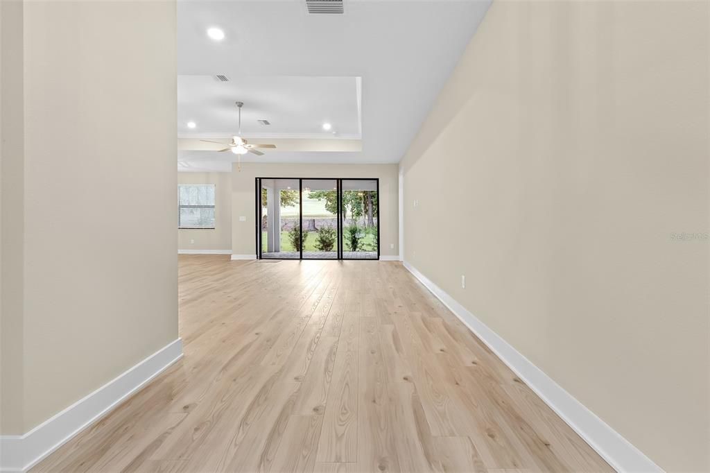 For Sale: $579,900 (4 beds, 3 baths, 2532 Square Feet)