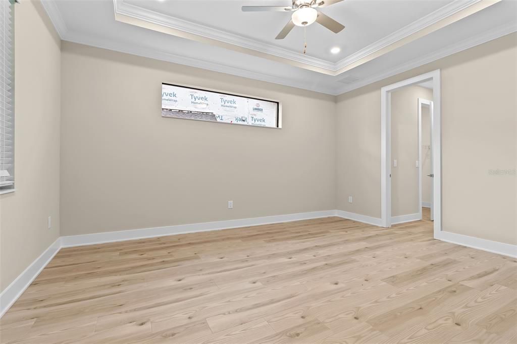 For Sale: $579,900 (4 beds, 3 baths, 2532 Square Feet)