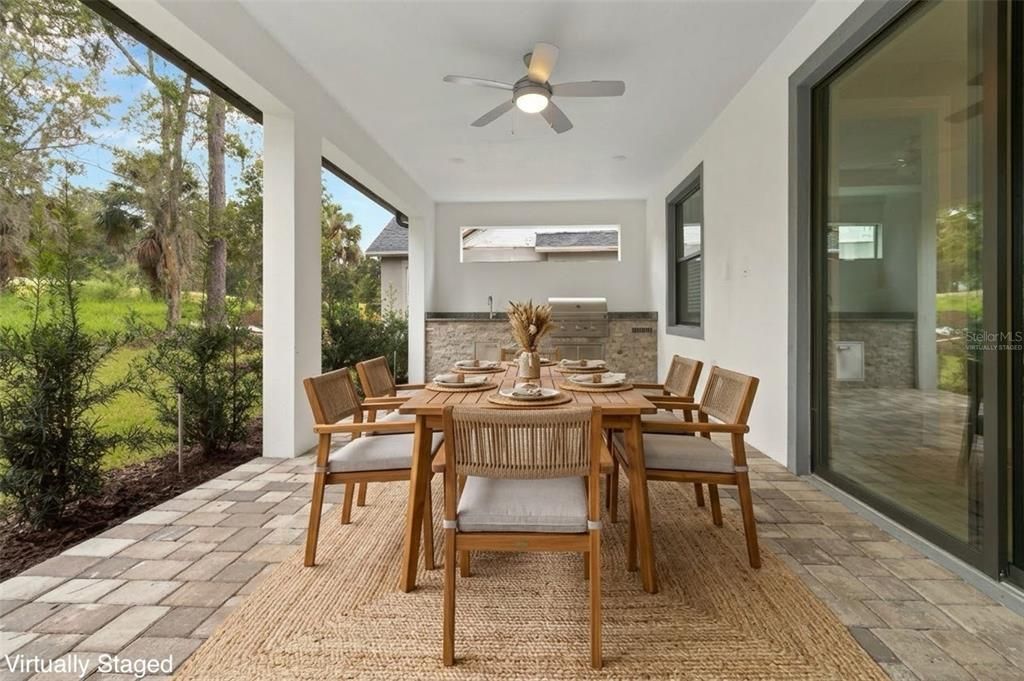 For Sale: $579,900 (4 beds, 3 baths, 2532 Square Feet)