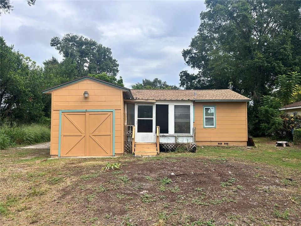 For Sale: $249,900 (3 beds, 1 baths, 852 Square Feet)