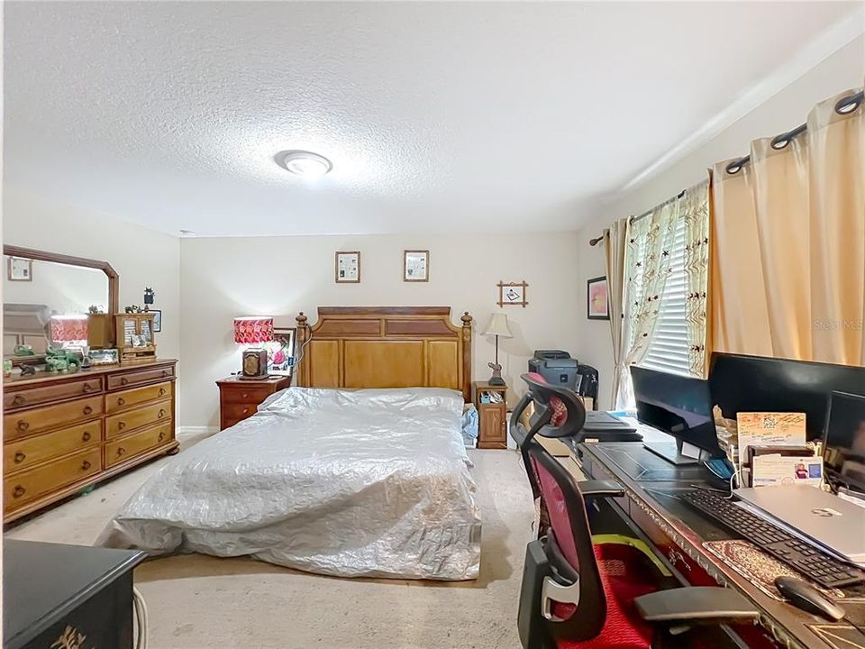 На продажу: $349,000 (4 спален, 3 ванн, 1767 Квадратных фут)