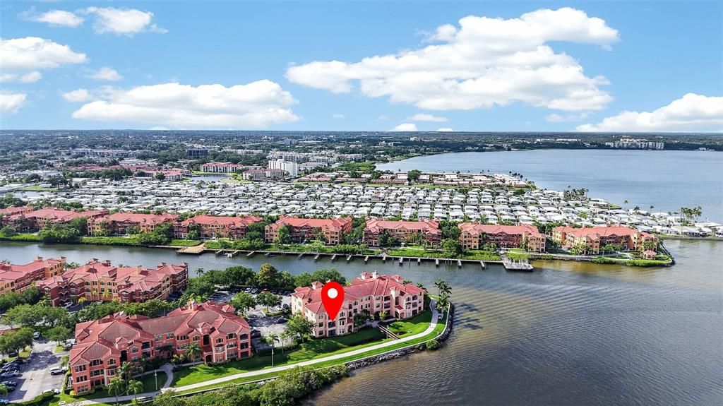 For Rent: $3,200 (2 beds, 2 baths, 1350 Square Feet)