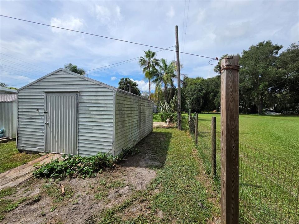 For Sale: $50,000 (2 beds, 1 baths, 480 Square Feet)