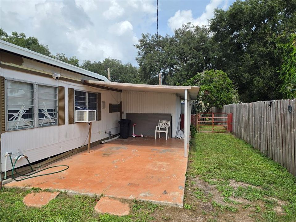 For Sale: $50,000 (2 beds, 1 baths, 480 Square Feet)