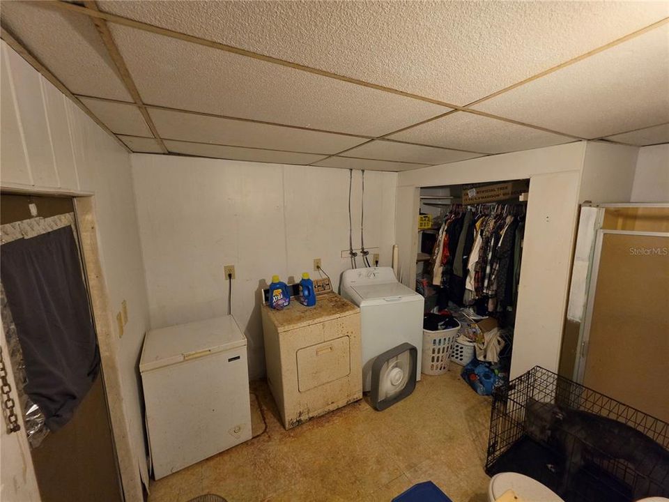 For Sale: $50,000 (2 beds, 1 baths, 480 Square Feet)