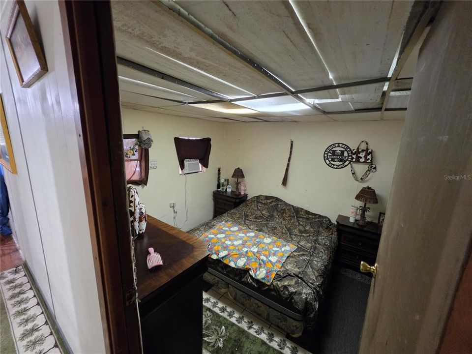 For Sale: $50,000 (2 beds, 1 baths, 480 Square Feet)