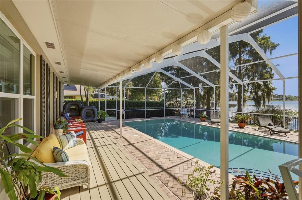En Venta: $750,000 (6 camas, 3 baños, 3438 Pies cuadrados)