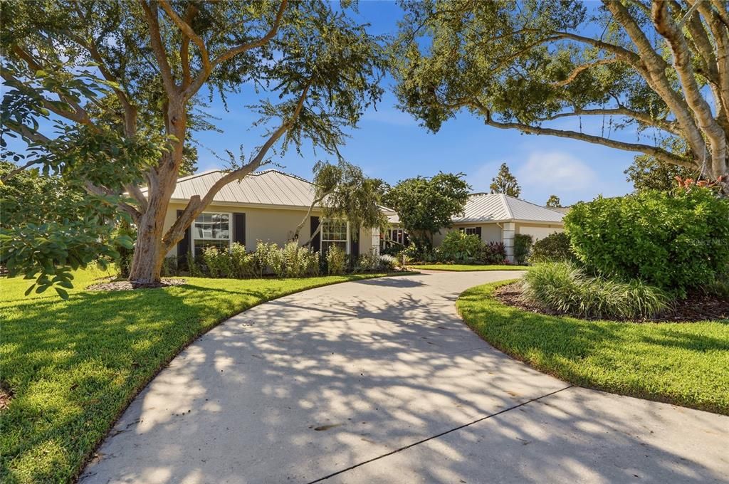En Venta: $750,000 (6 camas, 3 baños, 3438 Pies cuadrados)