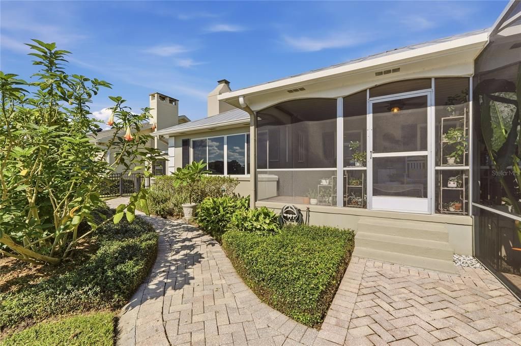 En Venta: $750,000 (6 camas, 3 baños, 3438 Pies cuadrados)