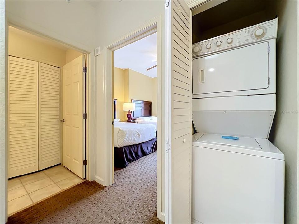 En Venta: $177,000 (2 camas, 2 baños, 1060 Pies cuadrados)
