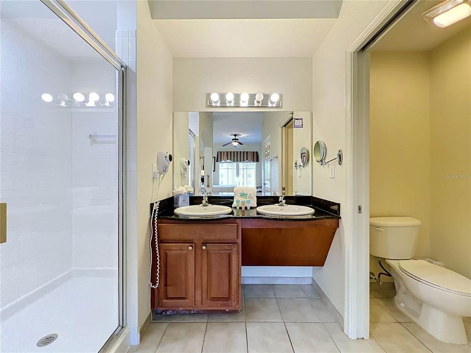 En Venta: $177,000 (2 camas, 2 baños, 1060 Pies cuadrados)