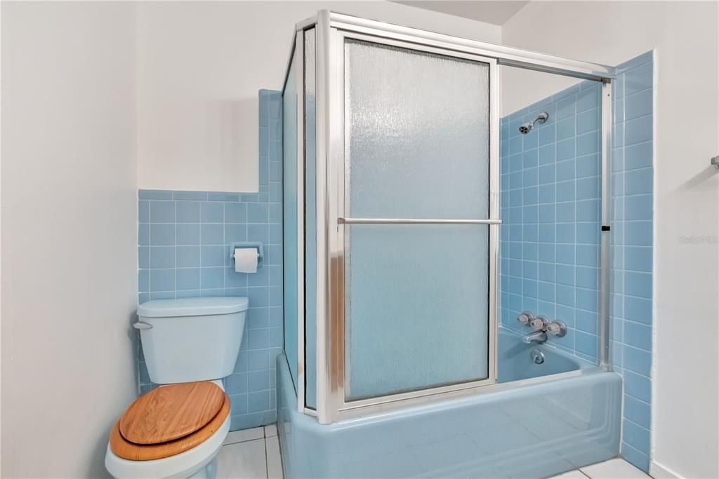 En Venta: $405,000 (3 camas, 2 baños, 1867 Pies cuadrados)