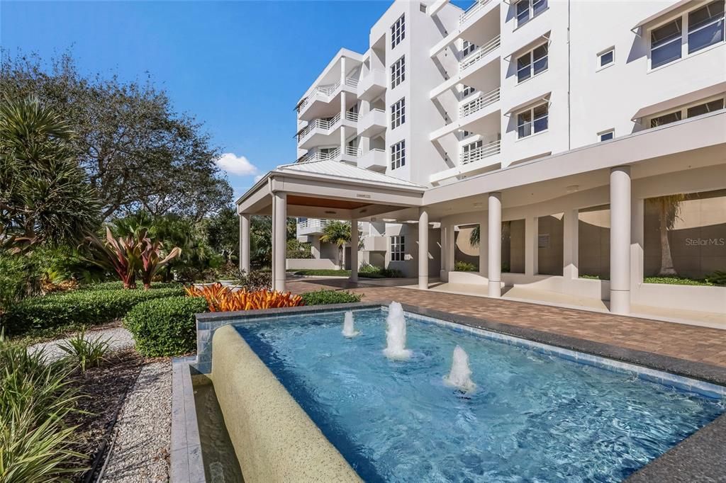 На продажу: $1,495,000 (3 спален, 2 ванн, 3067 Квадратных фут)