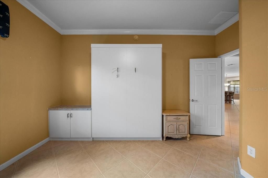 На продажу: $368,500 (3 спален, 2 ванн, 1714 Квадратных фут)
