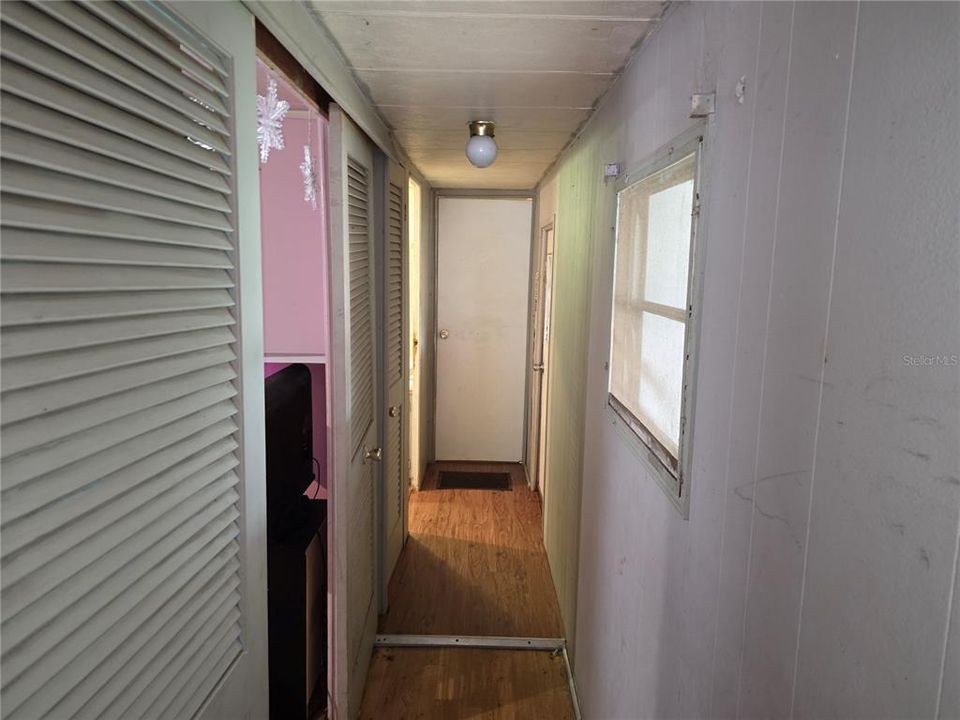 На продажу: $65,000 (3 спален, 1 ванн, 672 Квадратных фут)