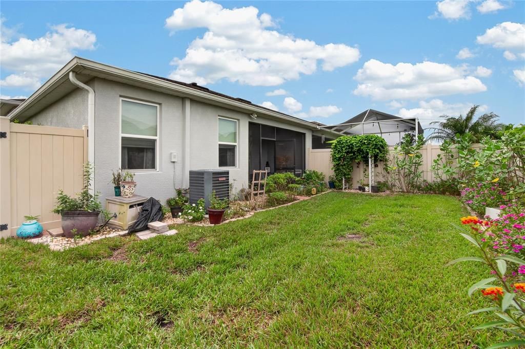 For Sale: $305,000 (3 beds, 2 baths, 1532 Square Feet)