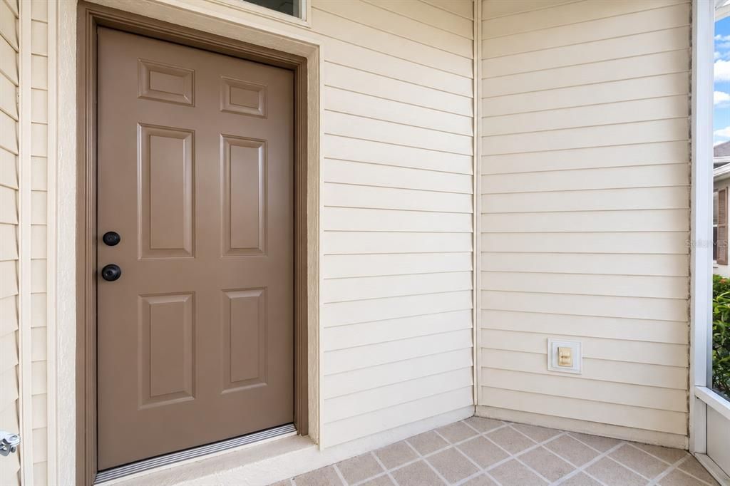 For Sale: $158,000 (2 beds, 2 baths, 1075 Square Feet)