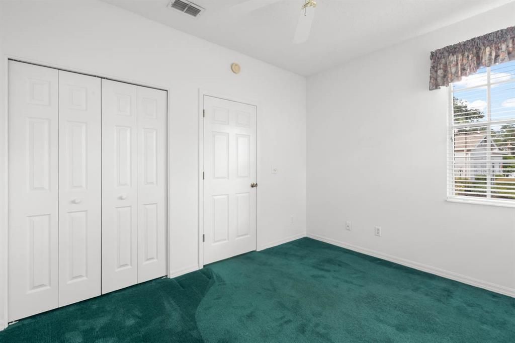For Sale: $158,000 (2 beds, 2 baths, 1075 Square Feet)
