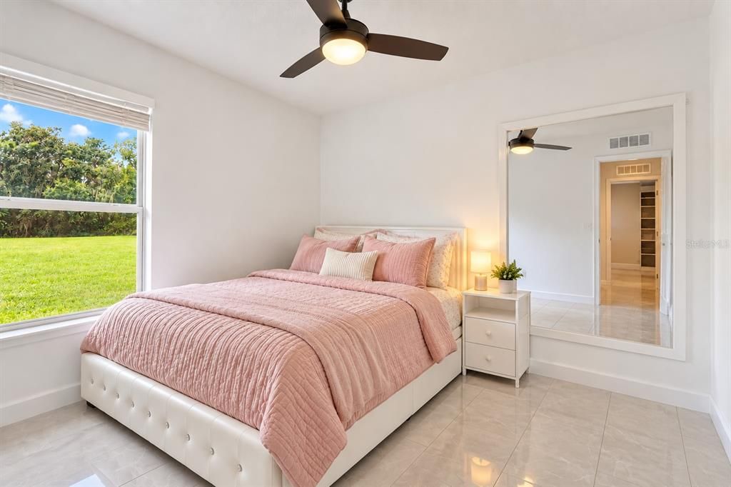 En Renta: $2,500 (3 camas, 2 baños, 1880 Pies cuadrados)