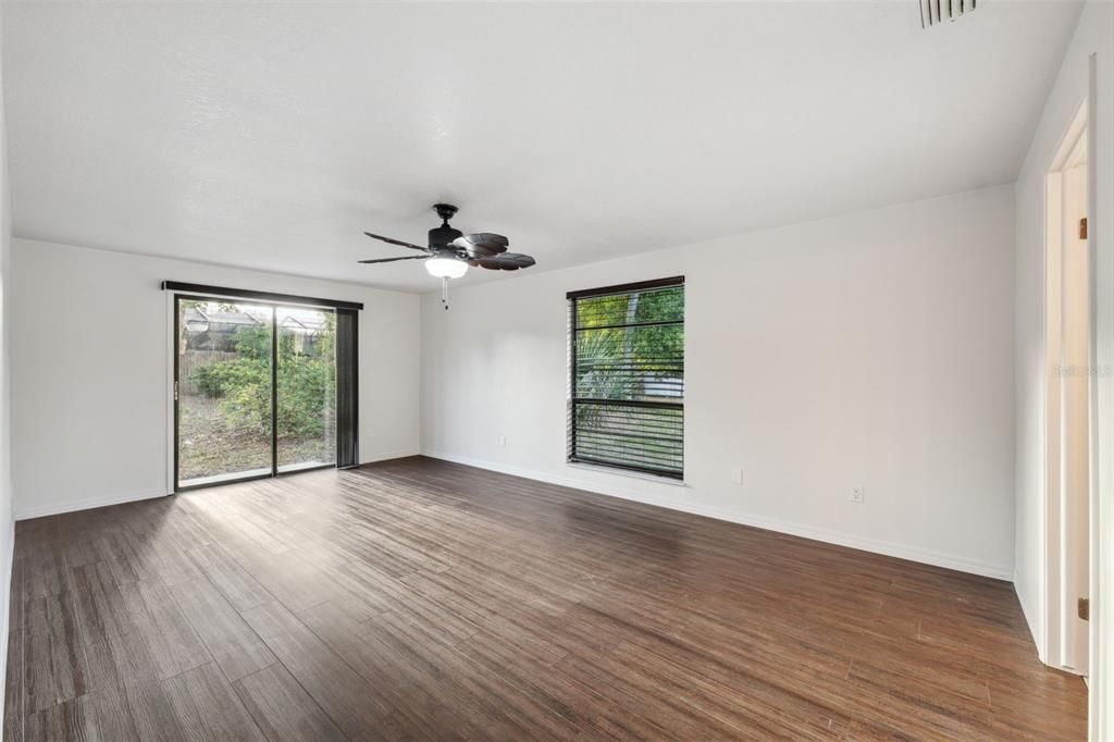 For Sale: $509,900 (4 beds, 2 baths, 1898 Square Feet)
