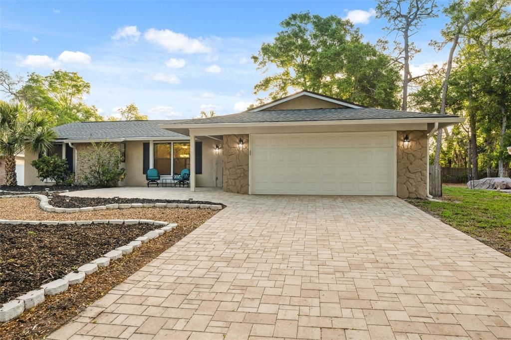 For Sale: $509,900 (4 beds, 2 baths, 1898 Square Feet)