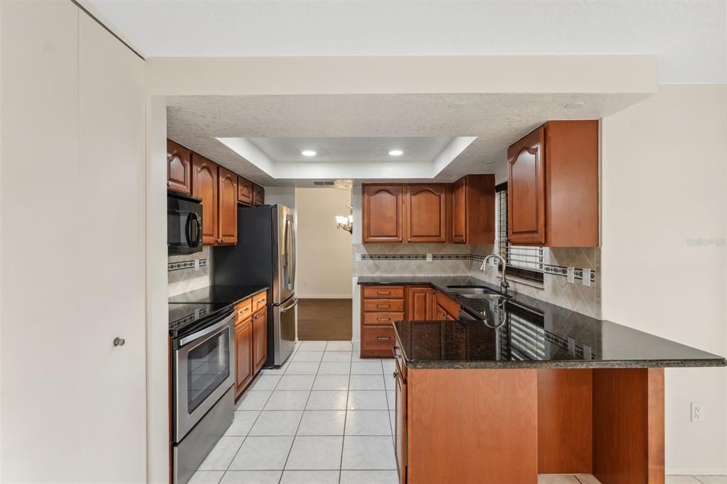 For Sale: $509,900 (4 beds, 2 baths, 1898 Square Feet)