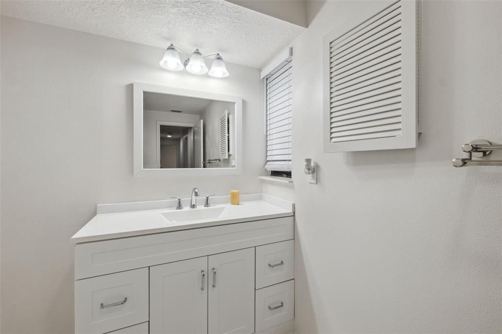 For Sale: $509,900 (4 beds, 2 baths, 1898 Square Feet)