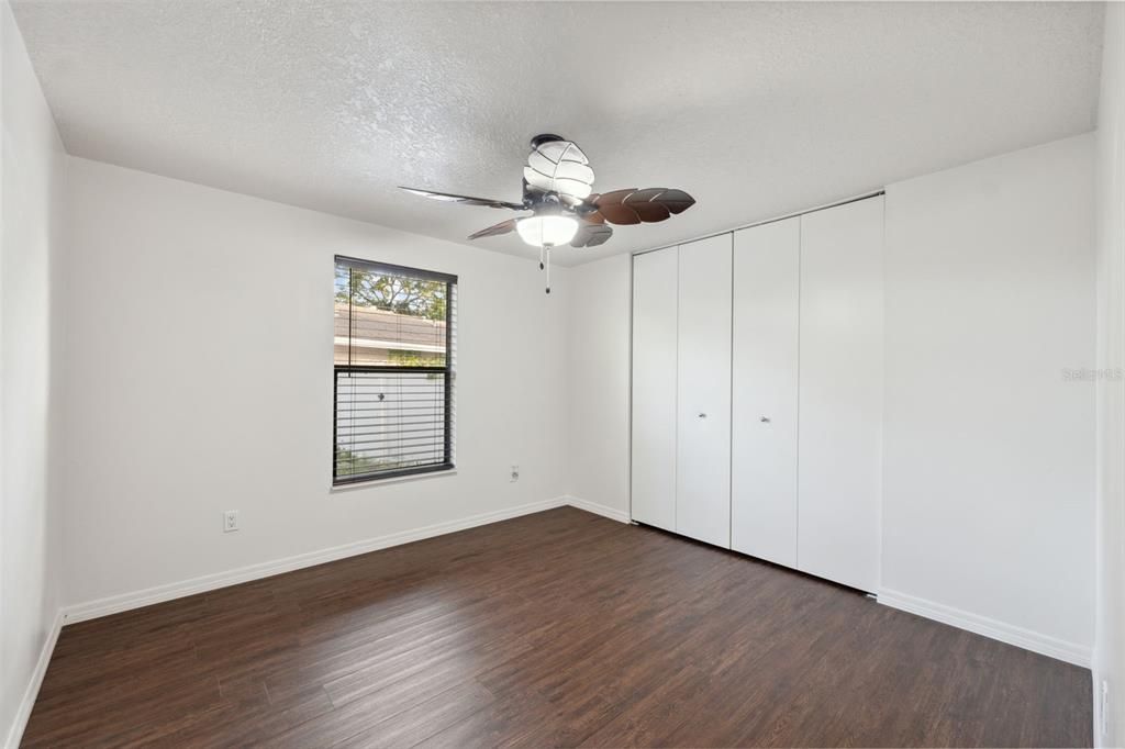 For Sale: $509,900 (4 beds, 2 baths, 1898 Square Feet)
