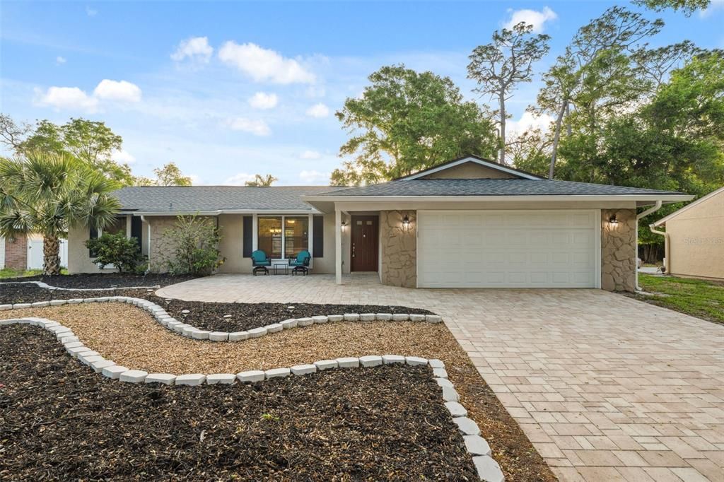 For Sale: $509,900 (4 beds, 2 baths, 1898 Square Feet)
