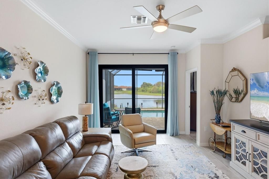For Sale: $499,000 (3 beds, 2 baths, 1416 Square Feet)
