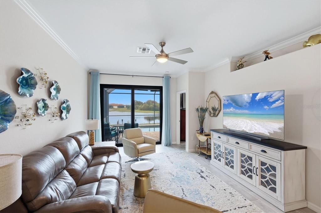 For Sale: $499,000 (3 beds, 2 baths, 1416 Square Feet)