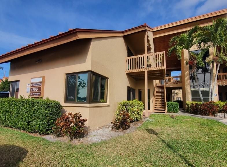 For Sale: $7,800 (0 beds, 0 baths, 1037 Square Feet)