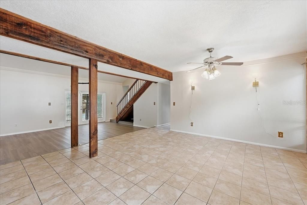 For Sale: $365,000 (4 beds, 3 baths, 2021 Square Feet)