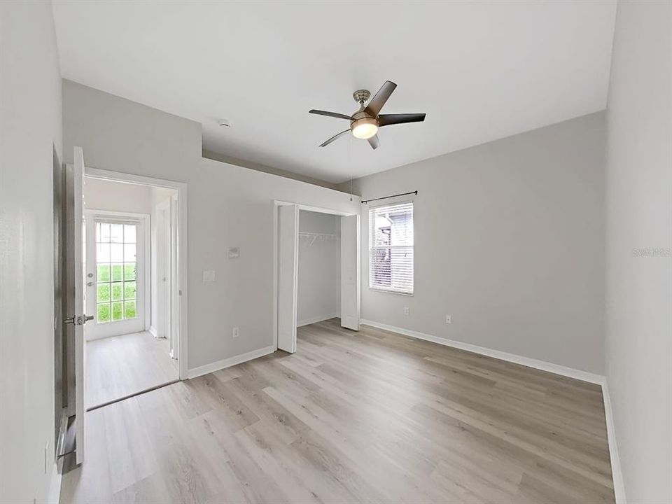 For Sale: $579,000 (5 beds, 3 baths, 2764 Square Feet)