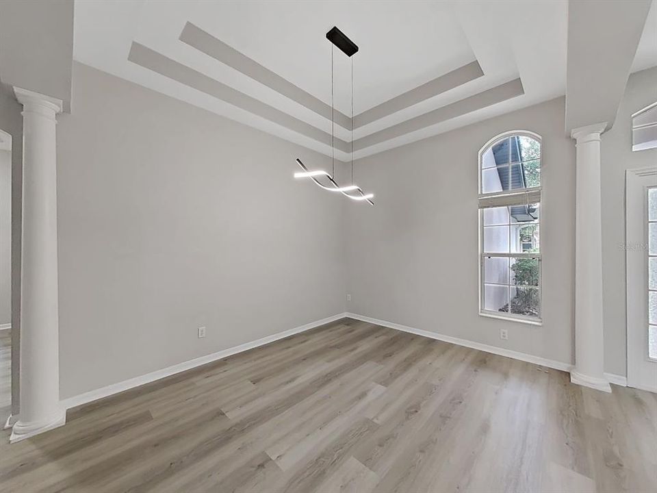For Sale: $579,000 (5 beds, 3 baths, 2764 Square Feet)