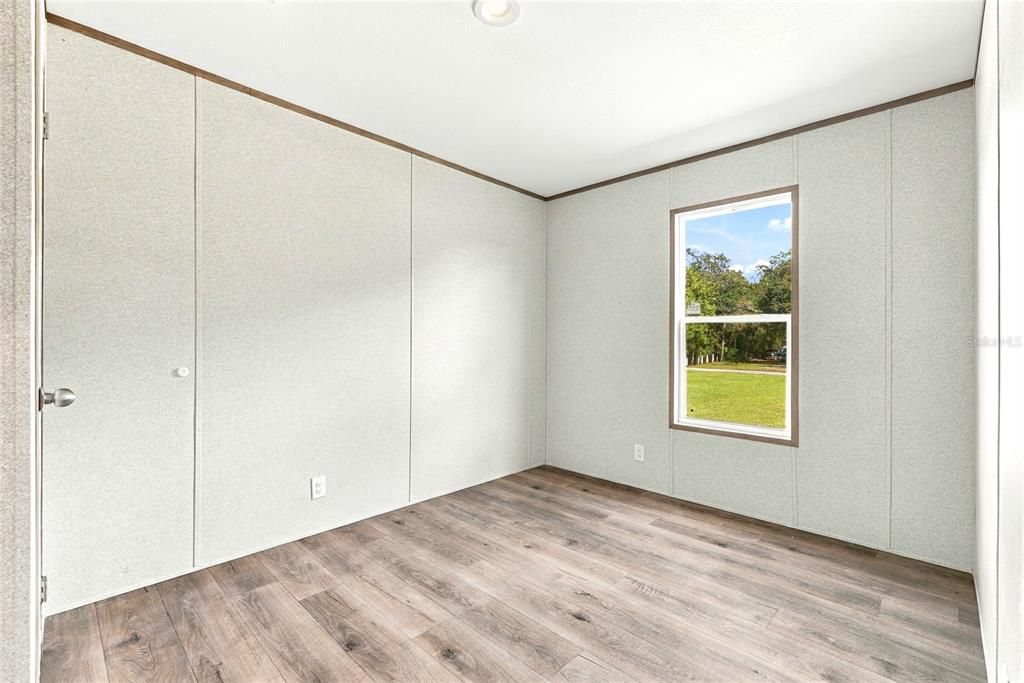 На продажу: $409,900 (4 спален, 2 ванн, 1500 Квадратных фут)