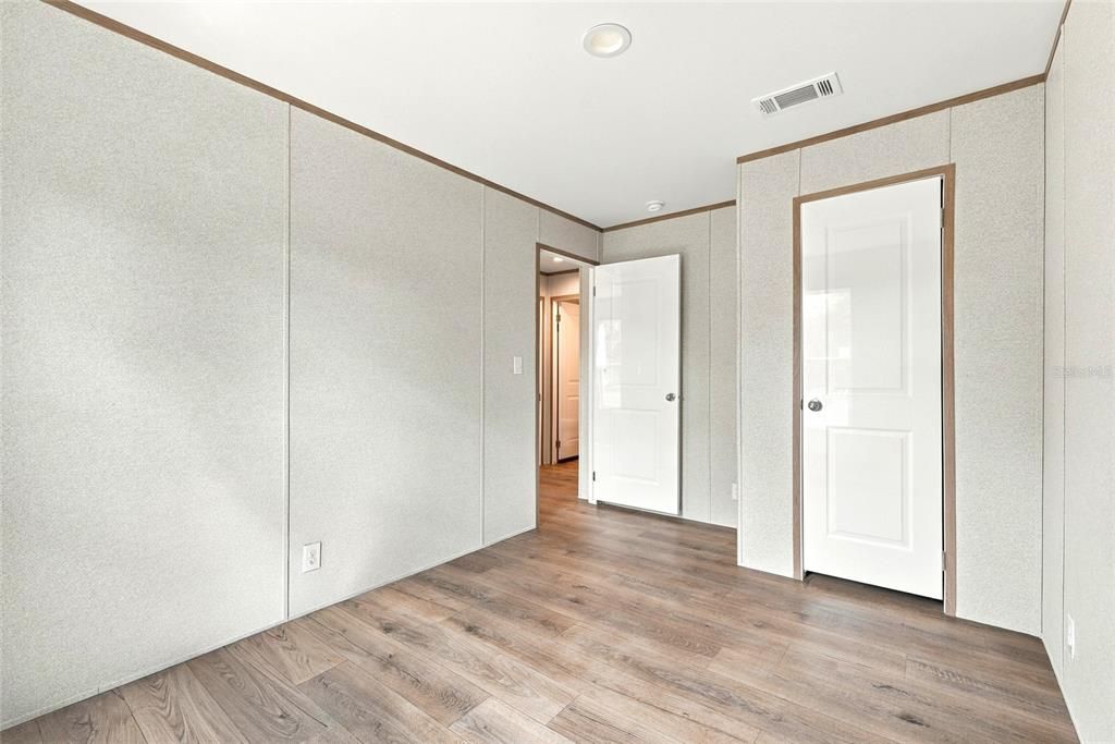 На продажу: $409,900 (4 спален, 2 ванн, 1500 Квадратных фут)