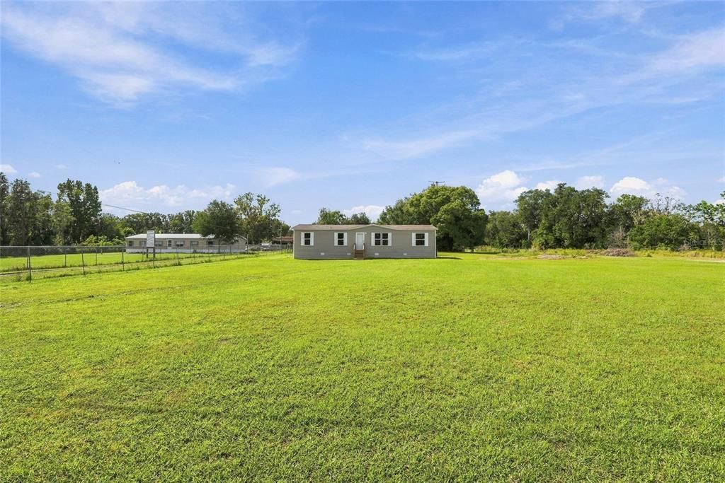 На продажу: $409,900 (4 спален, 2 ванн, 1500 Квадратных фут)
