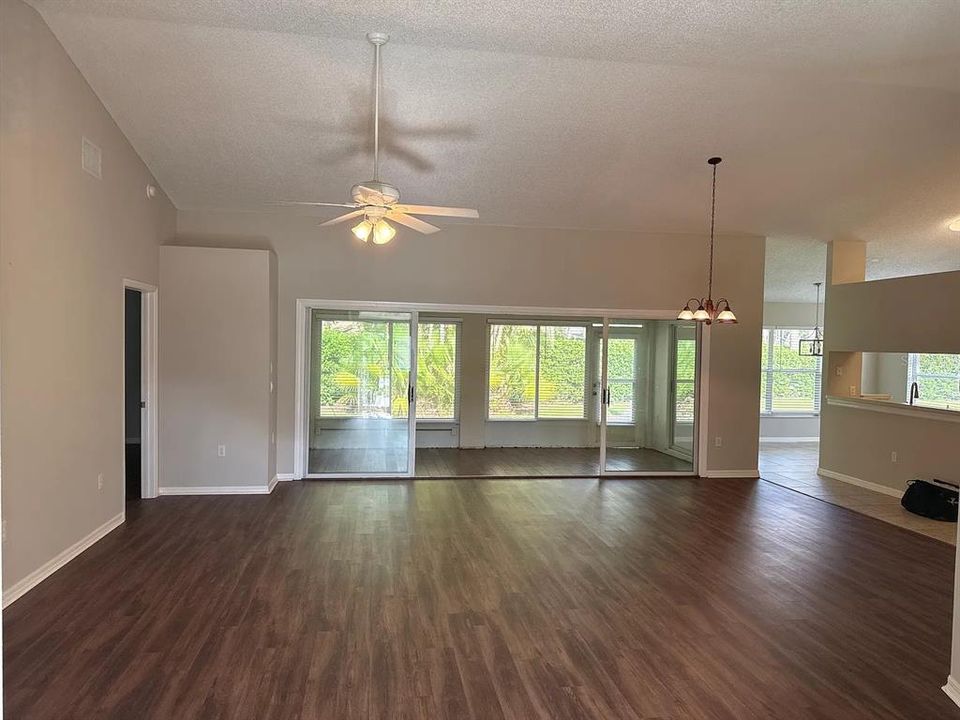 For Rent: $3,250 (3 beds, 2 baths, 1842 Square Feet)