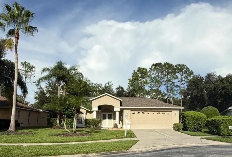 For Rent: $3,250 (3 beds, 2 baths, 1842 Square Feet)