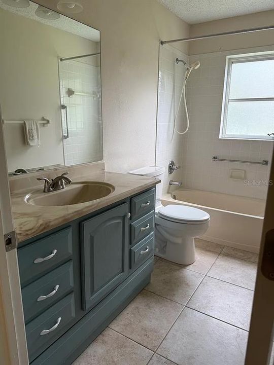 For Rent: $3,250 (3 beds, 2 baths, 1842 Square Feet)