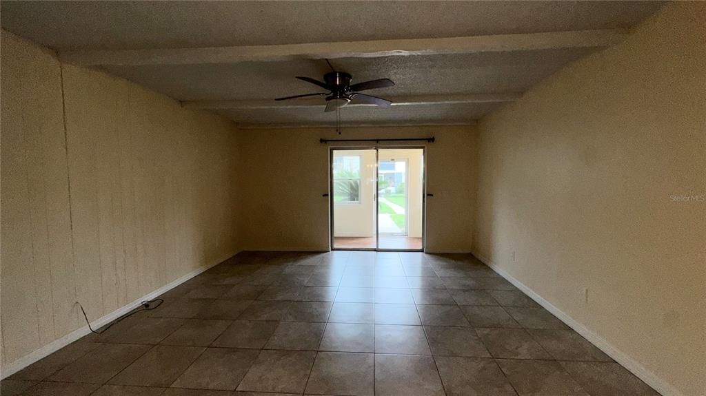 For Rent: $1,599 (2 beds, 2 baths, 1045 Square Feet)
