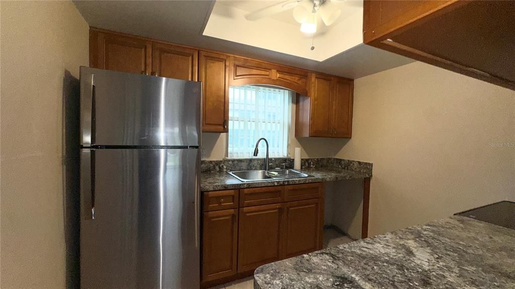 For Rent: $1,599 (2 beds, 2 baths, 1045 Square Feet)