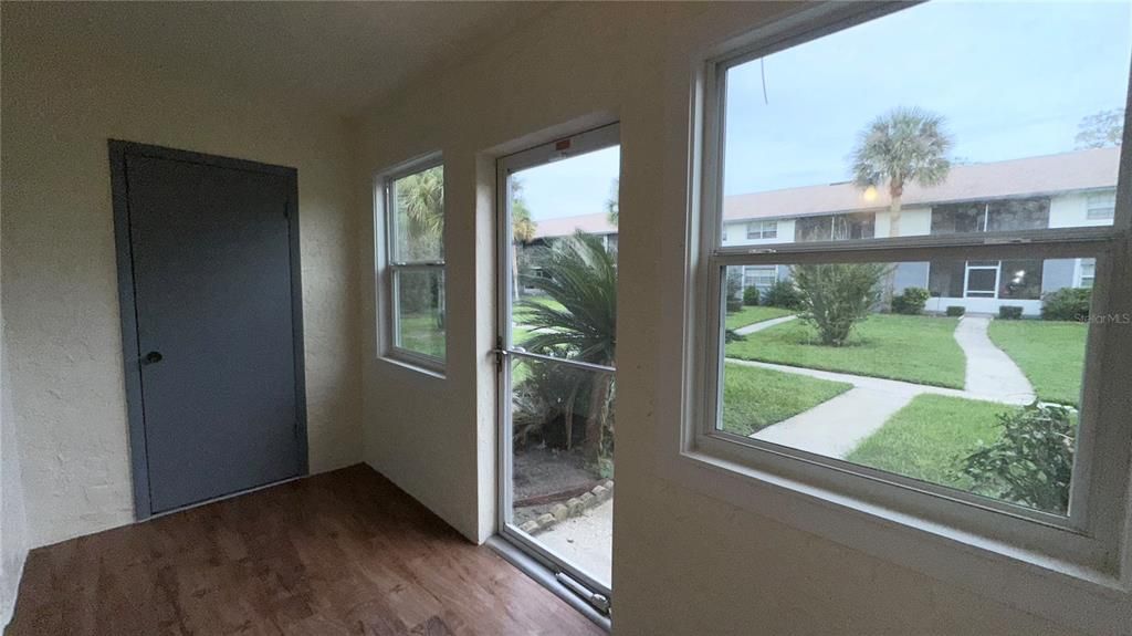 For Rent: $1,599 (2 beds, 2 baths, 1045 Square Feet)