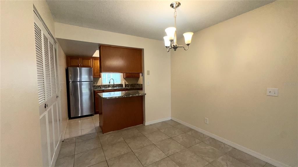 For Rent: $1,599 (2 beds, 2 baths, 1045 Square Feet)