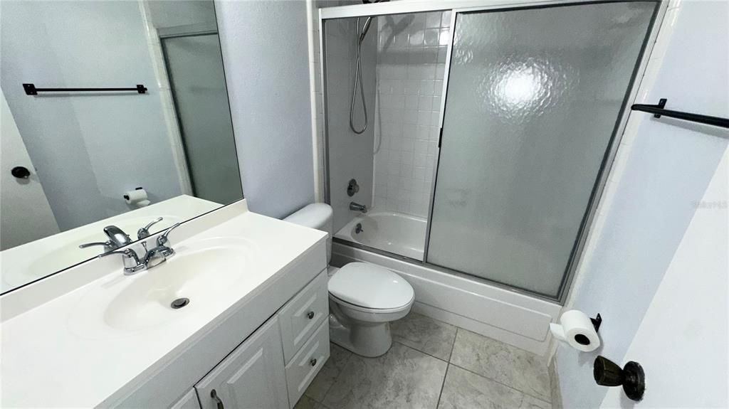 For Rent: $1,599 (2 beds, 2 baths, 1045 Square Feet)