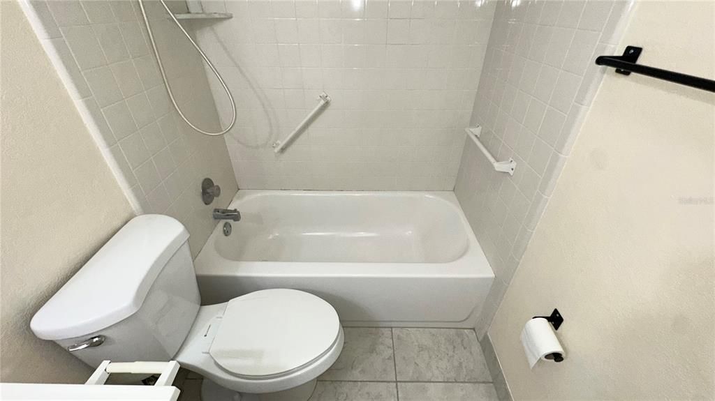 For Rent: $1,599 (2 beds, 2 baths, 1045 Square Feet)