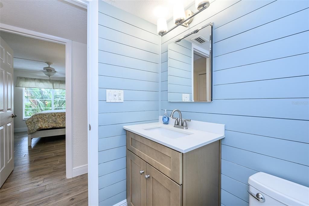 For Rent: $1,700 (2 beds, 2 baths, 1114 Square Feet)